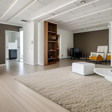 Kleines Haus Mit Wintergarten Apartmán