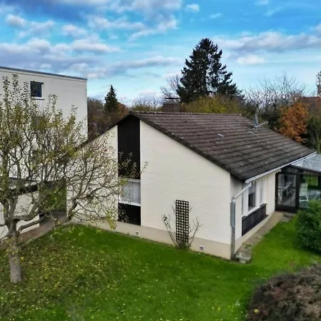 Eigenes Haus Mit Wintergarten Апартаменты Кассель