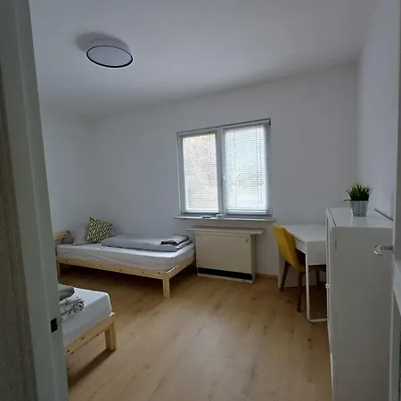 Eigenes Haus Mit Wintergarten Апартаменты *