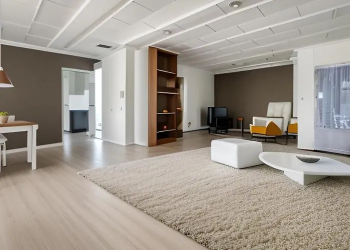 Kleines Haus Mit Wintergarten דירה